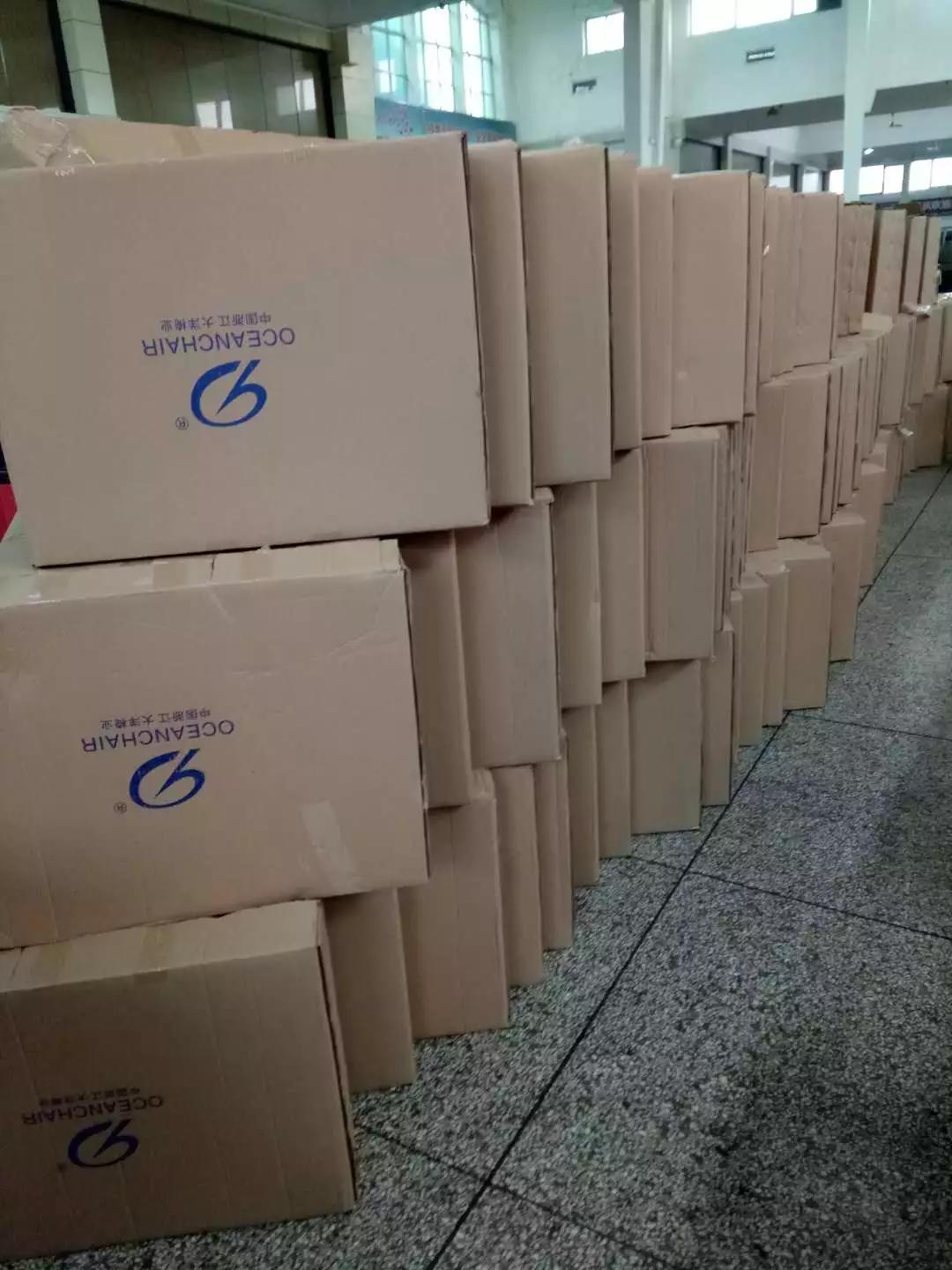 北京铁路局沧州火车站大洋椅业等候椅抵达安装现场(图4)