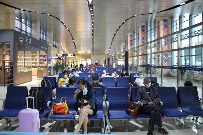 中缅边境临沧机场大洋椅业旅客座椅实景图(图7)
